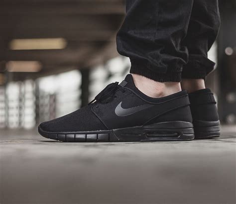 nike sb stefan janoski max zwart|Nike SB janoski max premium.